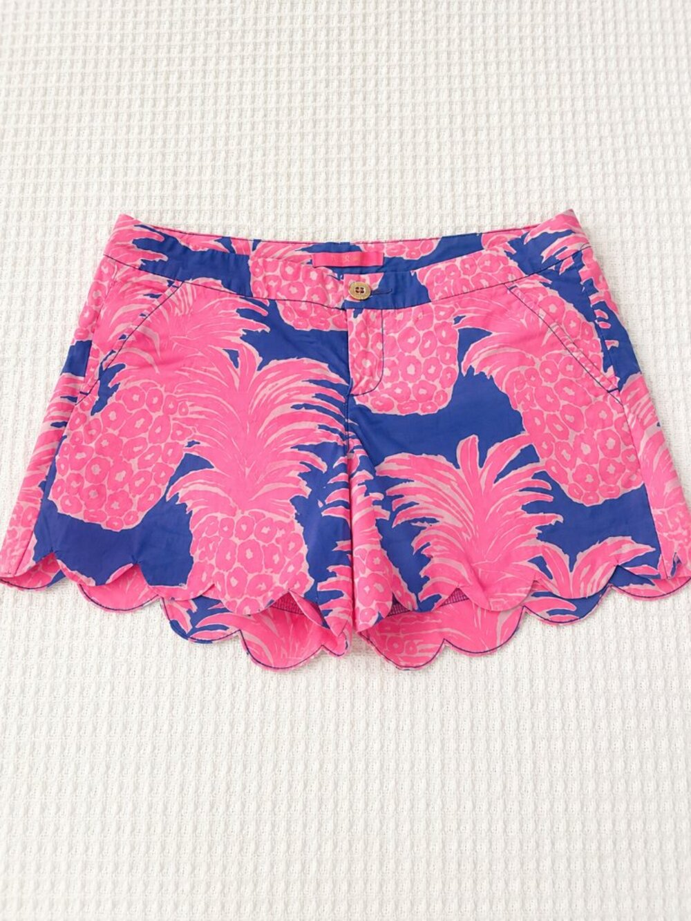 Lilly Pulitzer Pink & Blue Pineapple Scallop-Hem Shorts